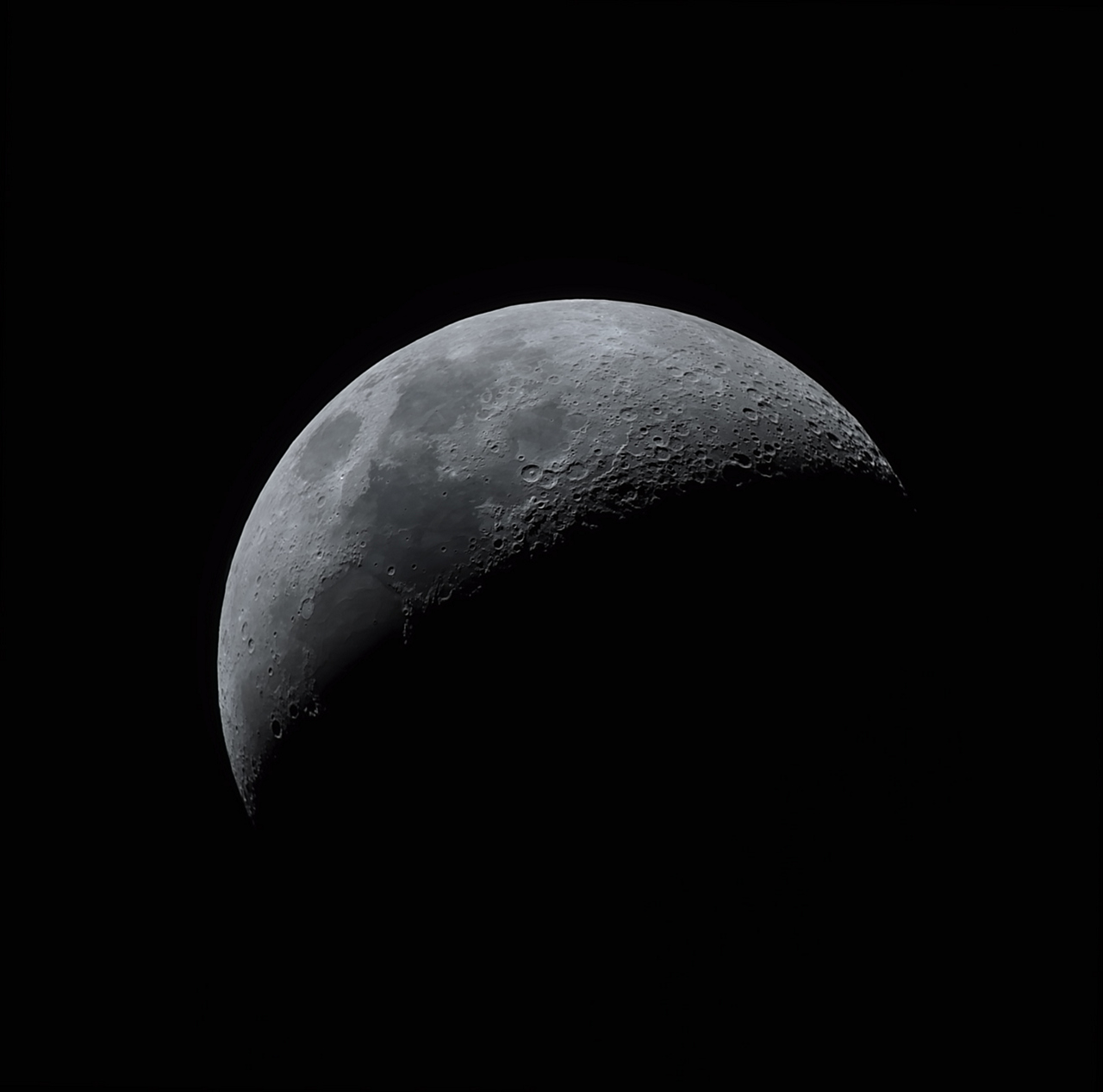 Gibbous Moon 4